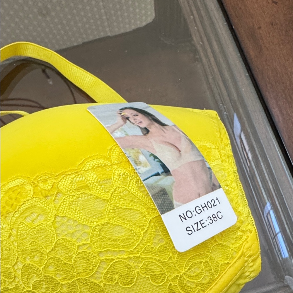 Bra - Picture 2 of 3